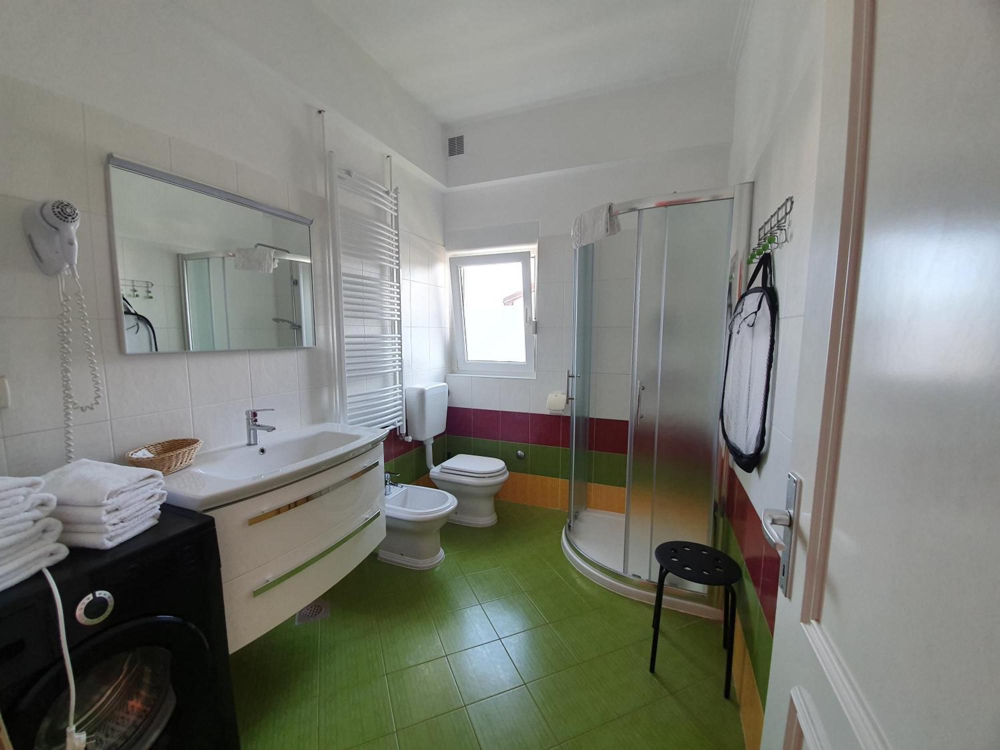 Trbovic Apartments Peaceful Stay With Free Parking, Pet-Friendly, And Bike Storage In Umago Exterior foto