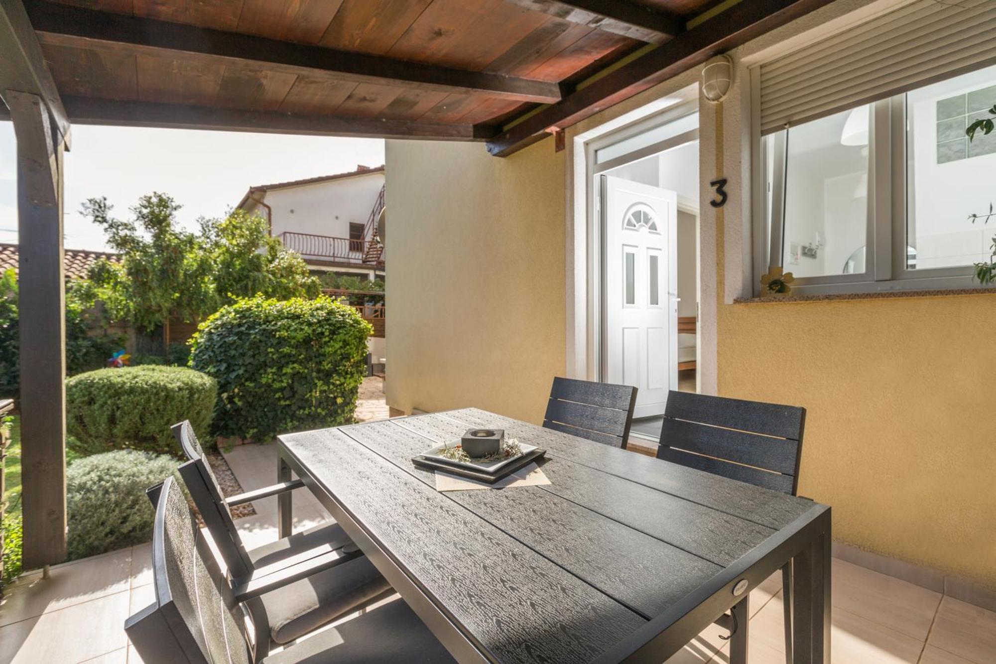 Trbovic Apartments Peaceful Stay With Free Parking, Pet-Friendly, And Bike Storage In Umago Exterior foto