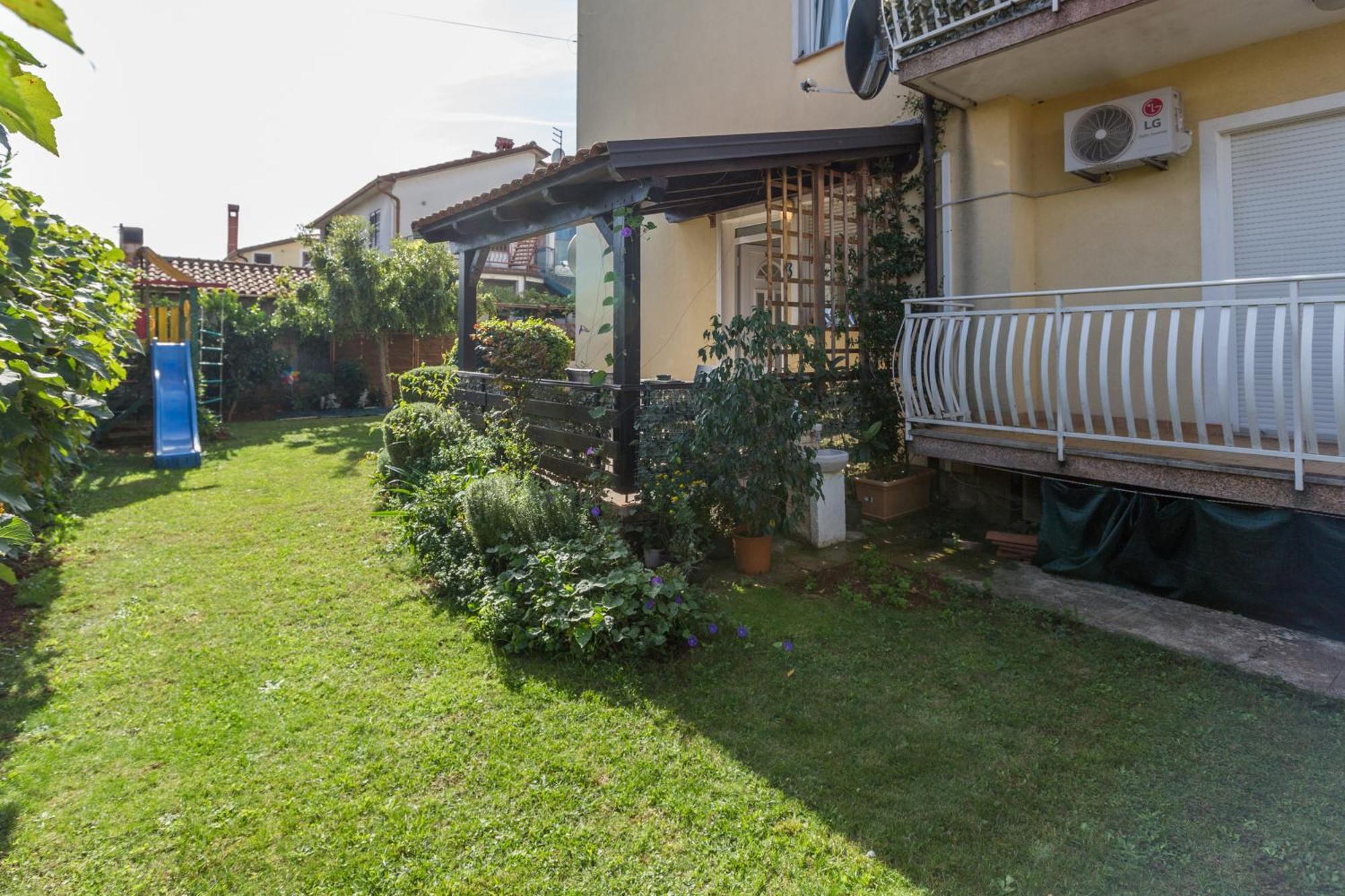 Trbovic Apartments Peaceful Stay With Free Parking, Pet-Friendly, And Bike Storage In Umago Exterior foto