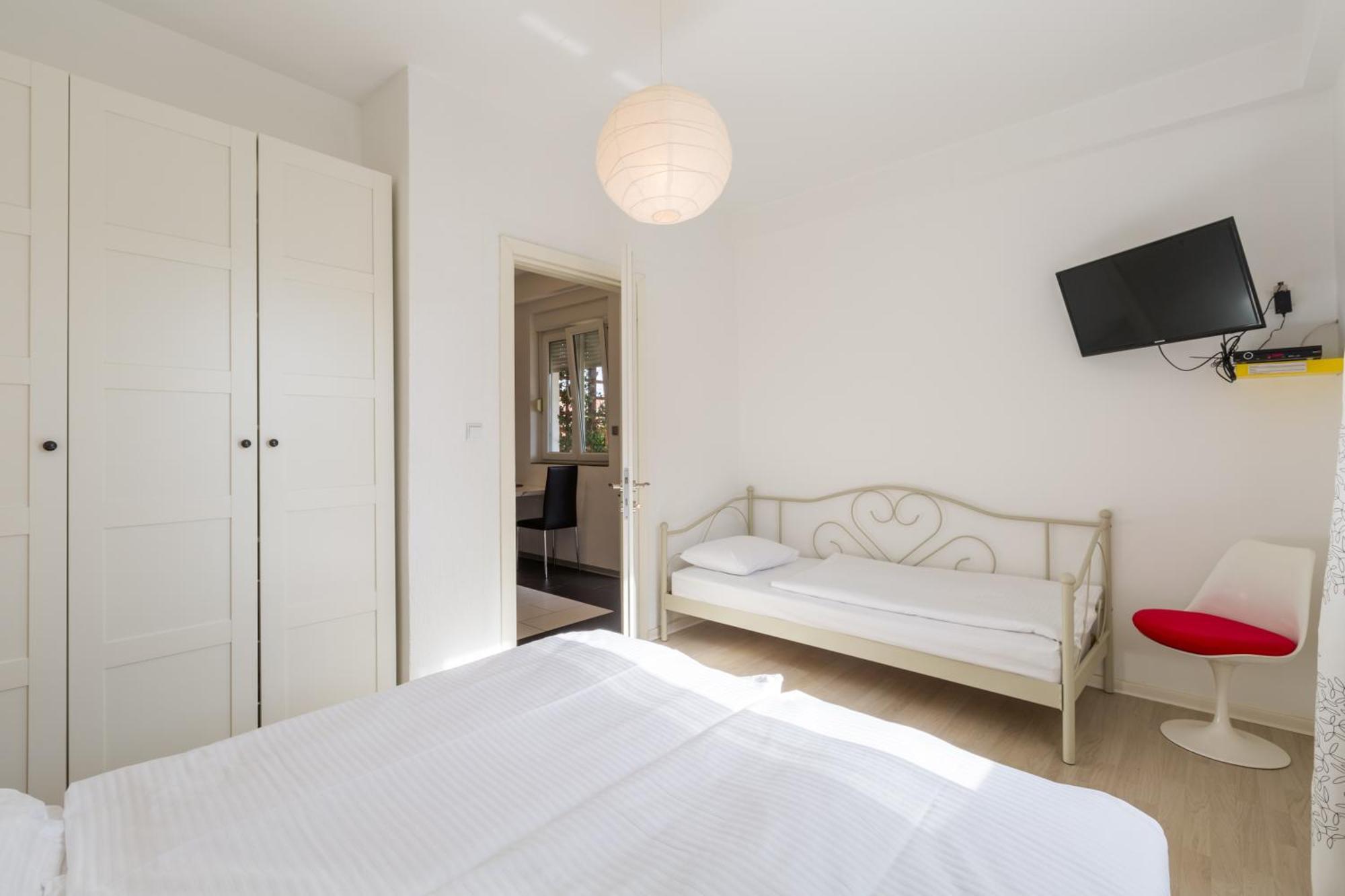 Trbovic Apartments Peaceful Stay With Free Parking, Pet-Friendly, And Bike Storage In Umago Exterior foto
