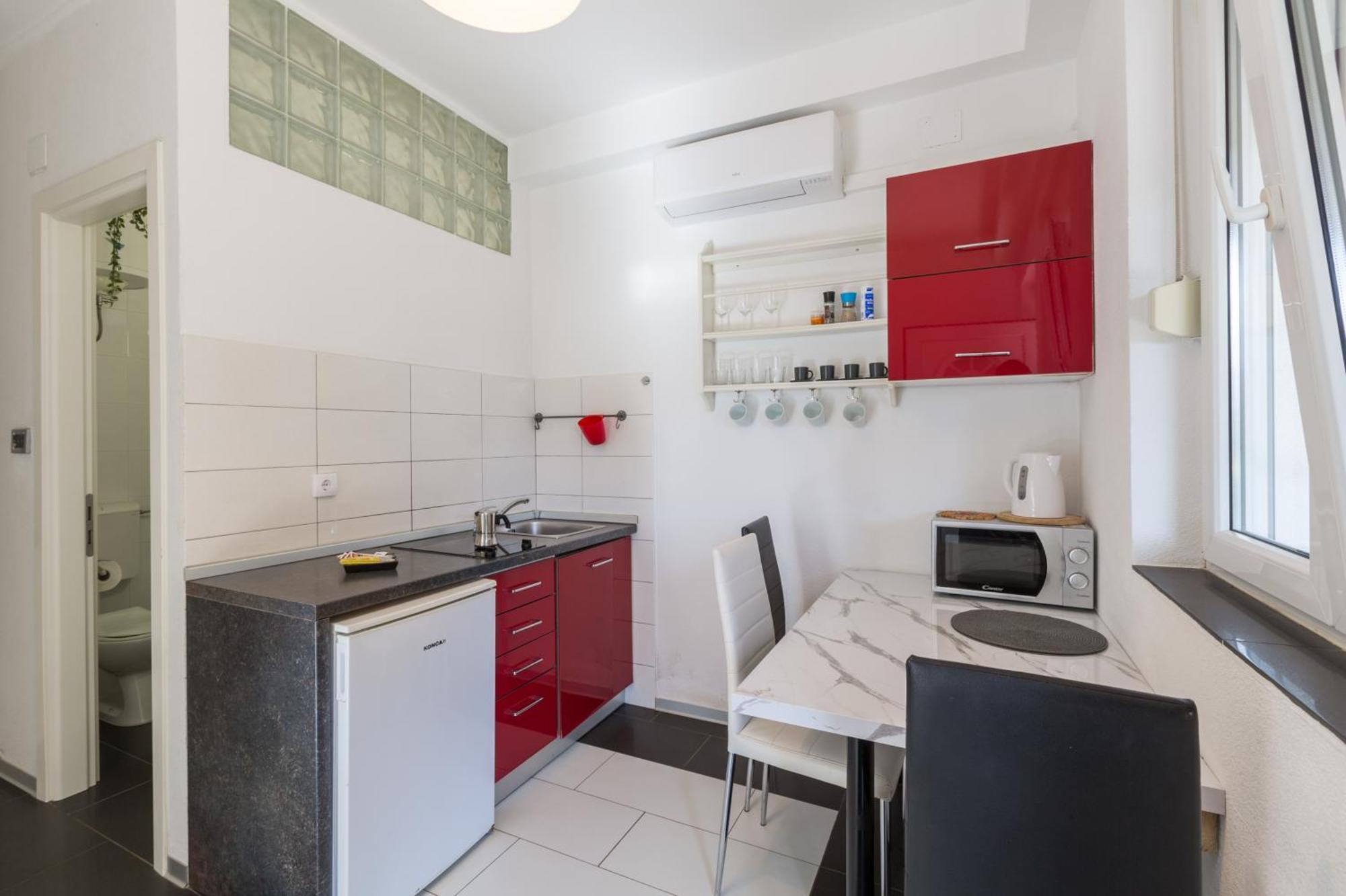 Trbovic Apartments Peaceful Stay With Free Parking, Pet-Friendly, And Bike Storage In Umago Exterior foto