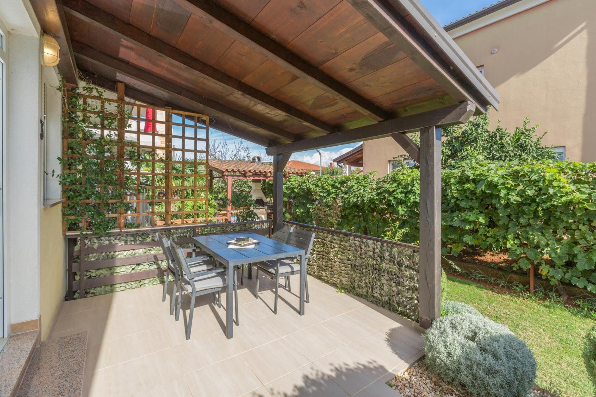 Trbovic Apartments Peaceful Stay With Free Parking, Pet-Friendly, And Bike Storage In Umago Exterior foto