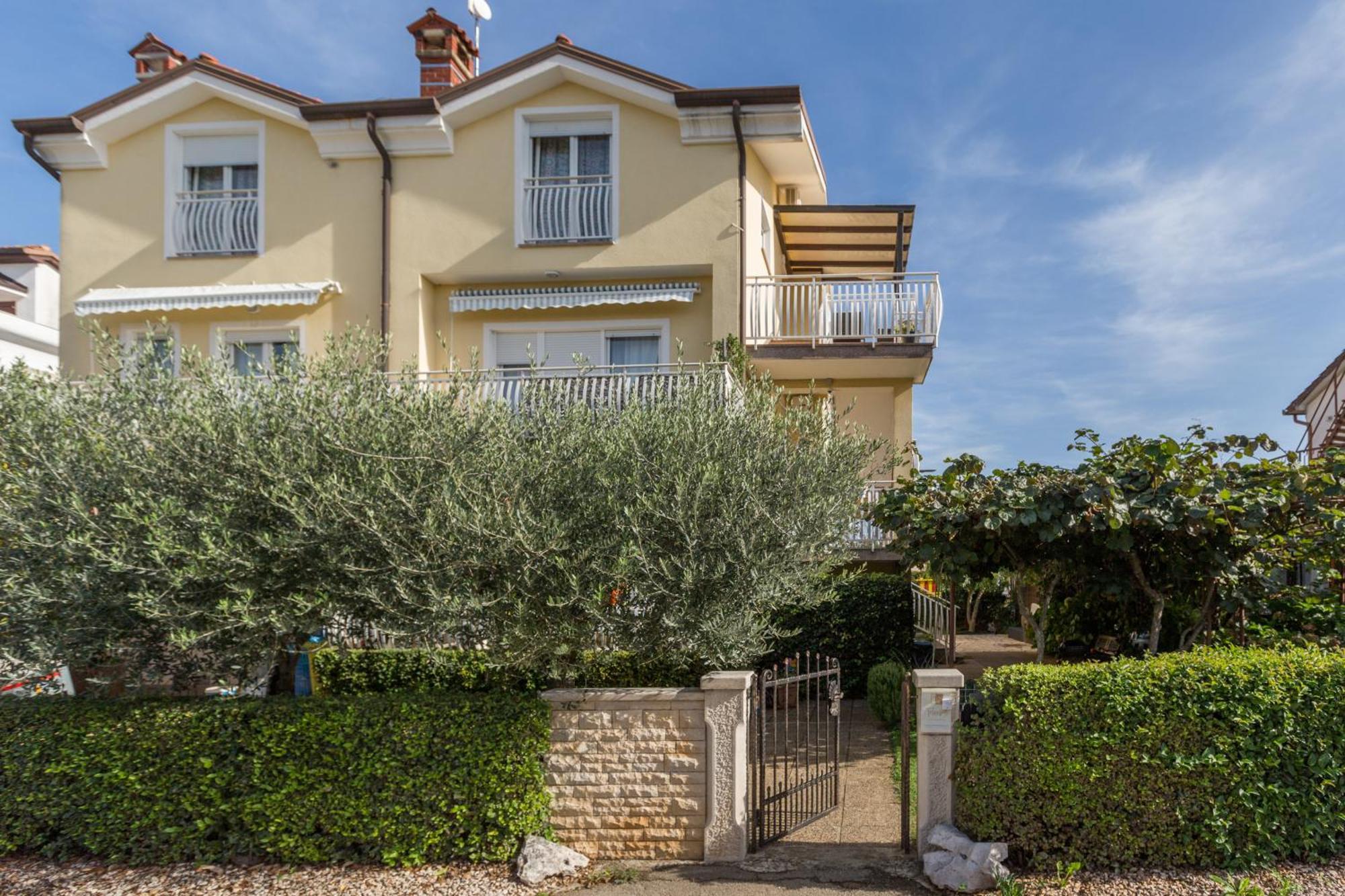 Trbovic Apartments Peaceful Stay With Free Parking, Pet-Friendly, And Bike Storage In Umago Exterior foto