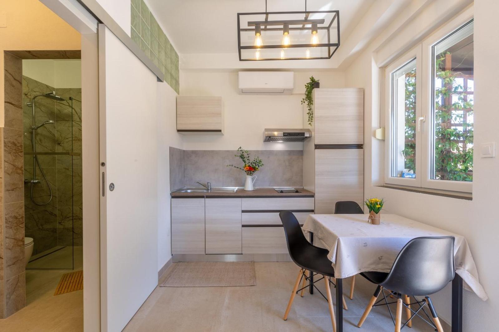 Trbovic Apartments Peaceful Stay With Free Parking, Pet-Friendly, And Bike Storage In Umago Exterior foto
